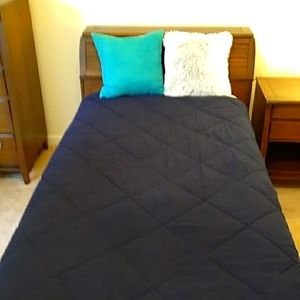 Pottery Barn kids navy twin comforter.